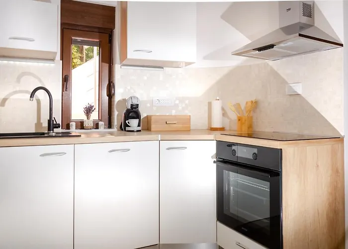 The View Zagore فيلة *