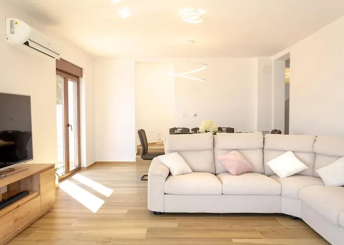 The View Zagore فيلة *