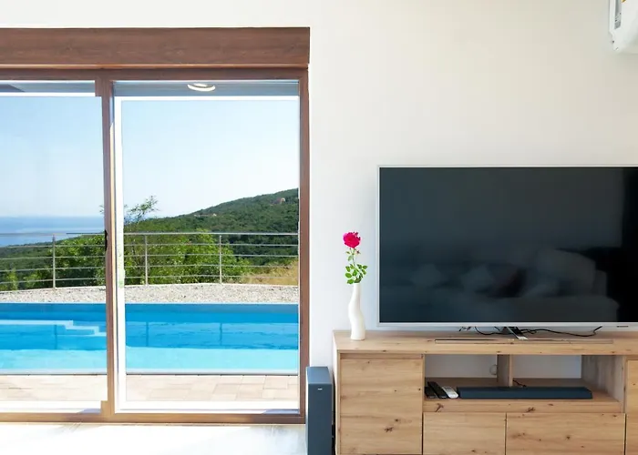 The View Zagore فيلة