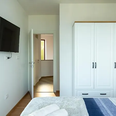 The View Zagore * Brsec